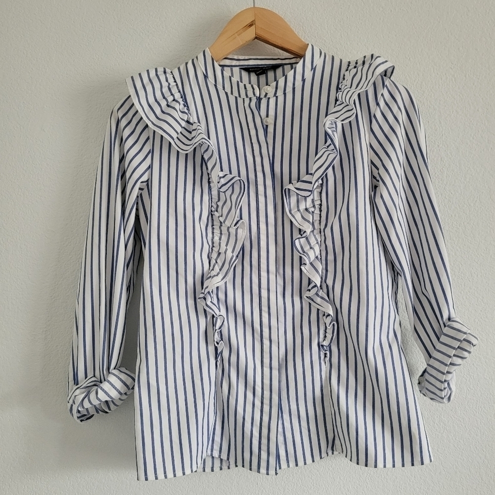 Banna Republic stripped ruffle collared button down top - Picture 11 of 11